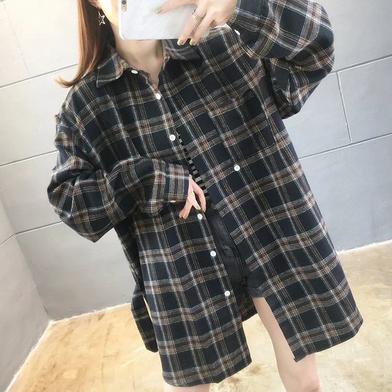 

Real Shot Mid-Length Autumn and Winter 2021 Plaid Shirt Square Collar
