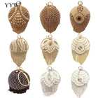 Клатч женский круглый, вечерняя сумочка, с белыми стразы, отделанными бисером