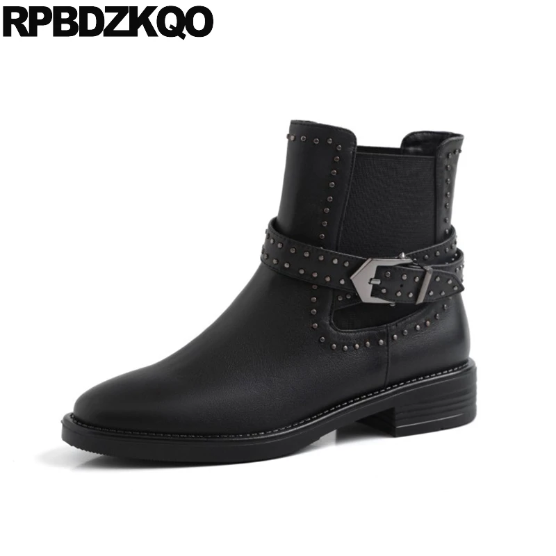 Женские байкерские ботильоны челси с заклепками Черные полусапожки круглым