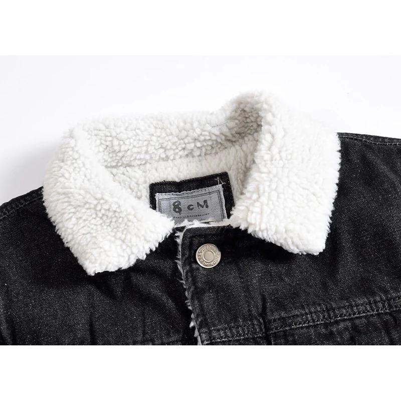 Мужская джинсовая куртка с бархатным утеплителем черная приталенная из