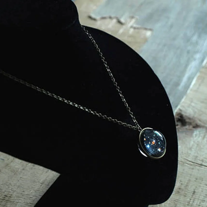 

Fashion Galaxy Glass Ball Couple Necklace Universe Planet Pendant Necklace High Quality Jewelry