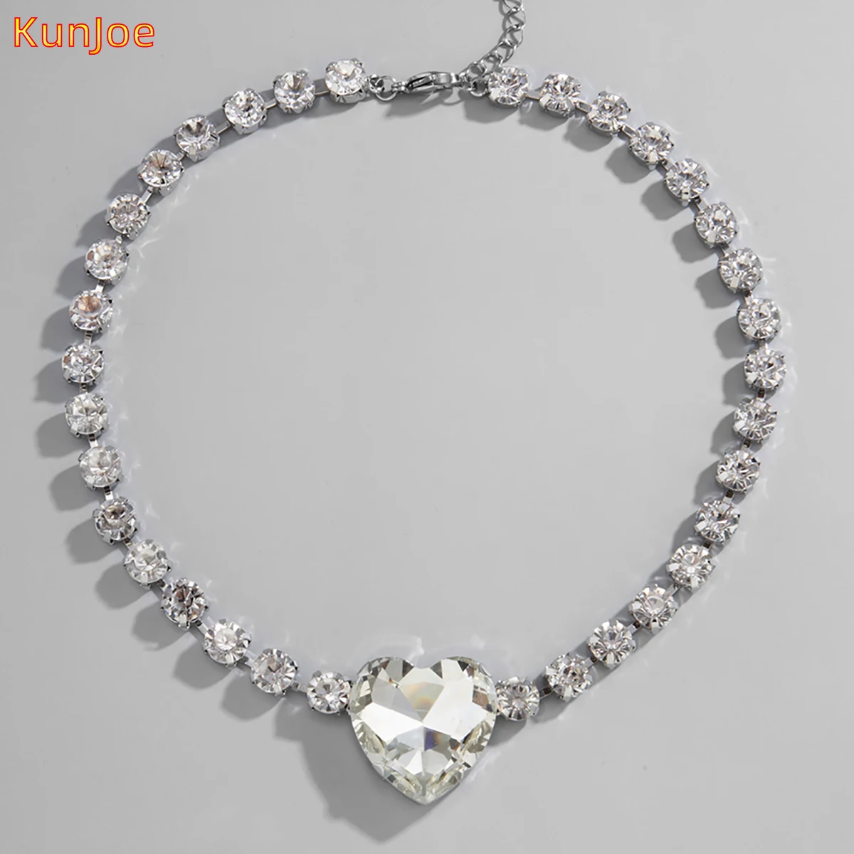 

KunJoe Fashion White Crystal Zircon Heart Pendant Necklace Women Lover Clavicle Choker Valentine Jewelry Couples Romantic Gift