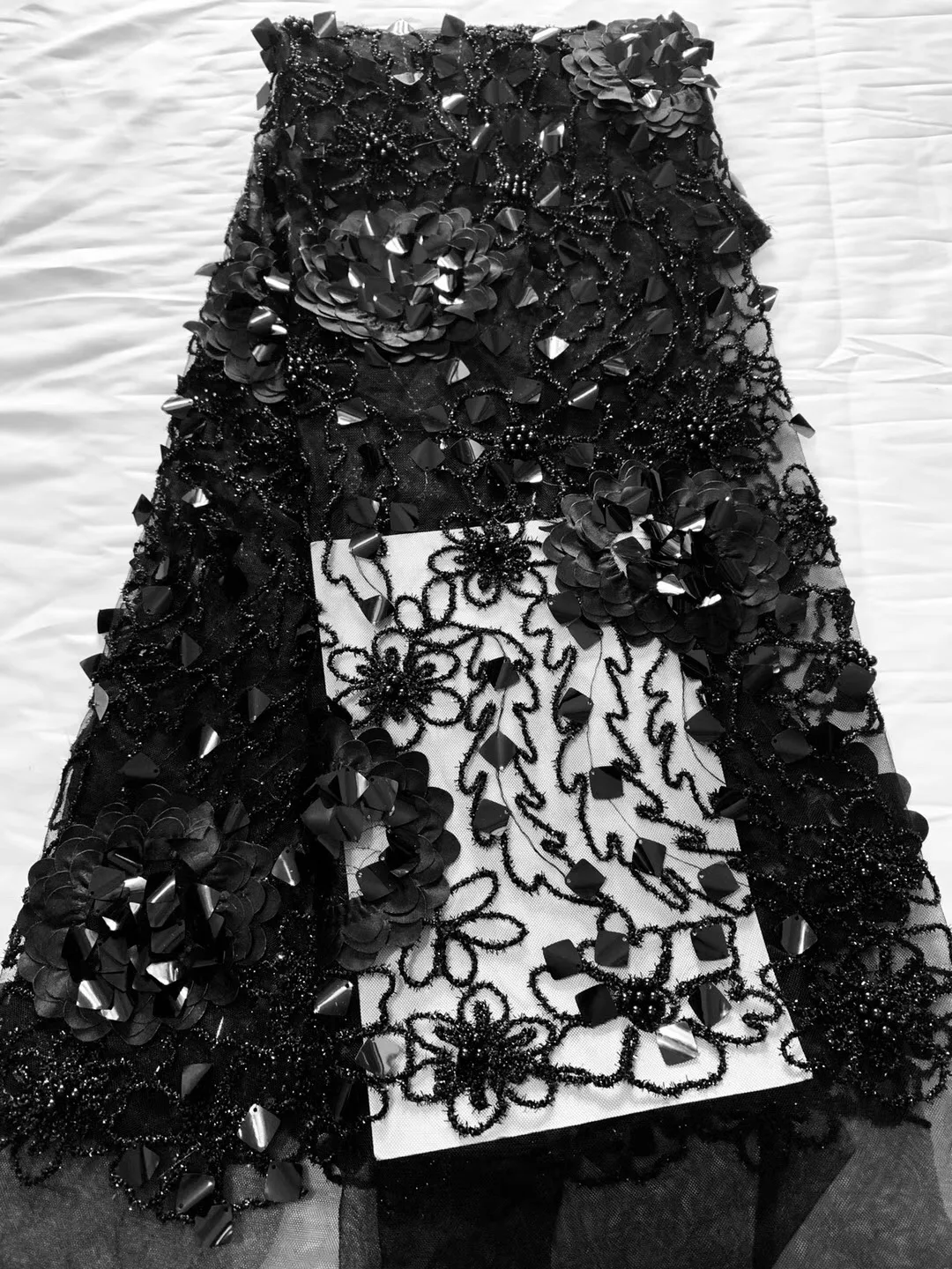 

3D Lace Fabric African Embroidery Tulle Lace FabricWith Beaded Sequins Lace Fabric Fashion For French Net Lace Fabric CD29061