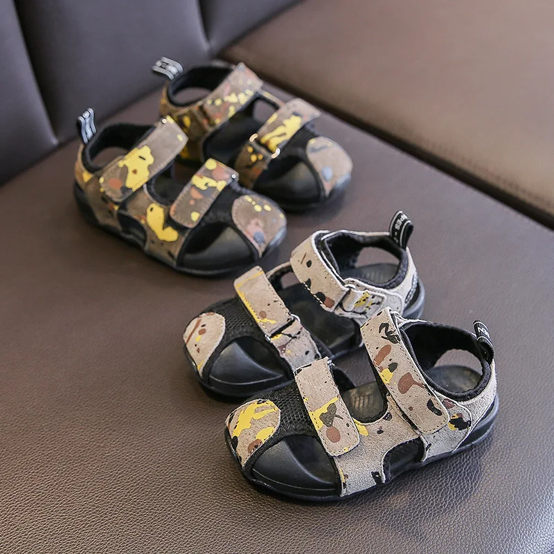 Сандалии для мальчиков модные босоножки на мягкой подошве Нескользящие