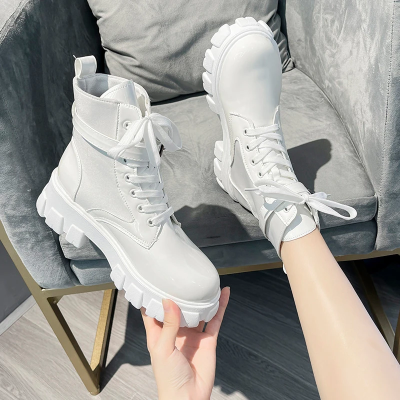 

Зимние женские ботинки, утепленные женские ботинки, женские ботильоны на шнуровке, женские черные ботинки на толстой подошве с пряжкой и ре...