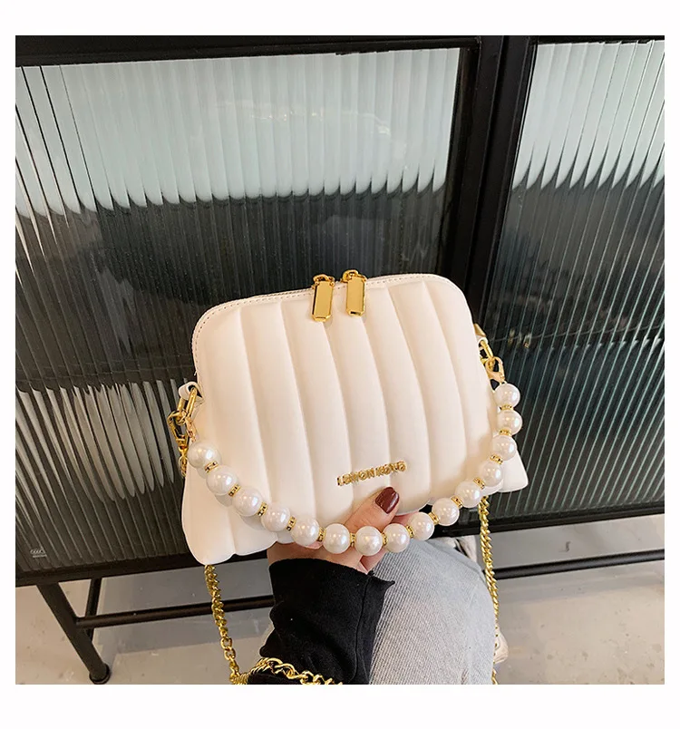 

Design Small PU Leather Crossbody Bags for Women 2021 Fashion Branded Trendy Chain Shoulder Handbags Solid Color Pearl Shell Bag