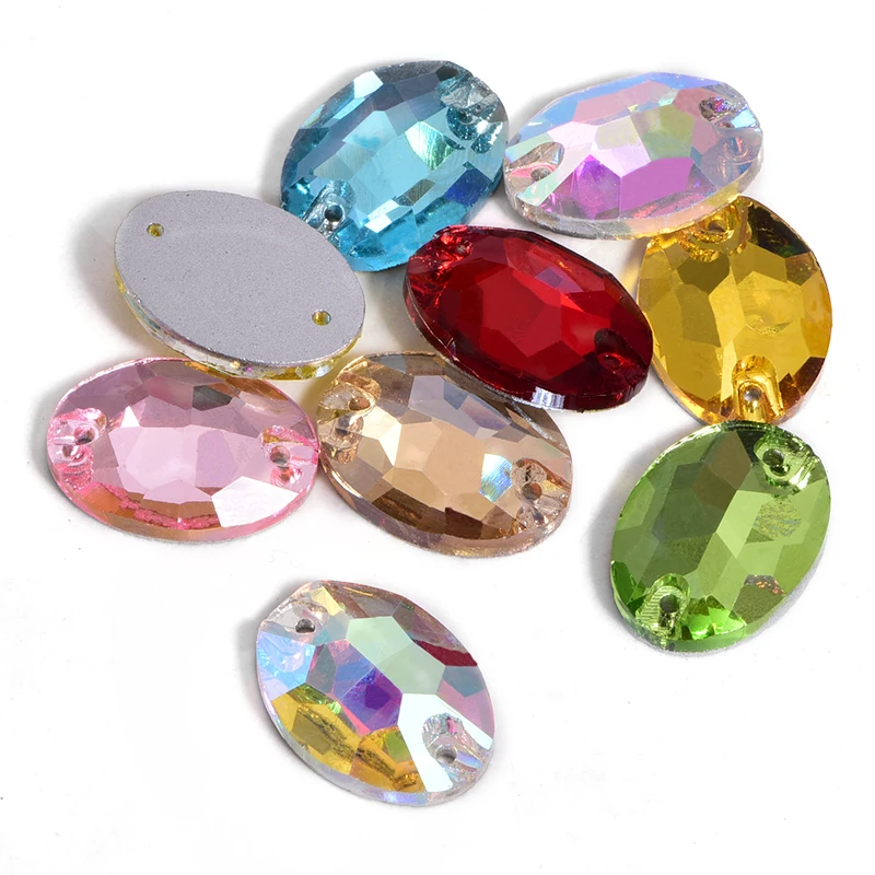 Овальные стеклянные стразы с кристаллами пришивные плоским основанием