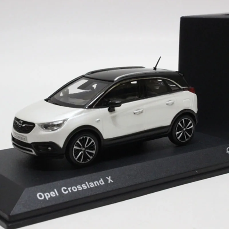 

Play Vehicles & Models