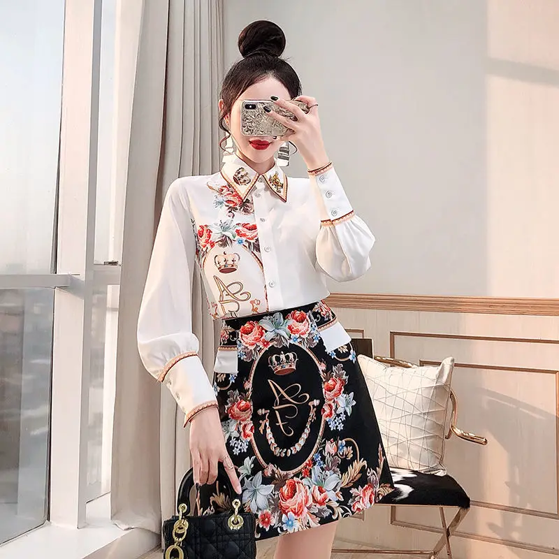 

Ladies Xiaoxiangfeng Shirt Set 2021 Spring New Royal Sister Light Cooked Temperament Skirt Set