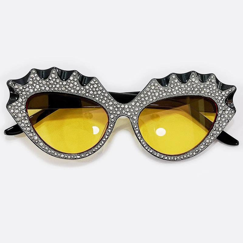 Brand Desgin Women Sunglasses Cat Eye CRYSTAL Vintage Outdoor Driving Sun Glasses Eyewear Oculos De Sol