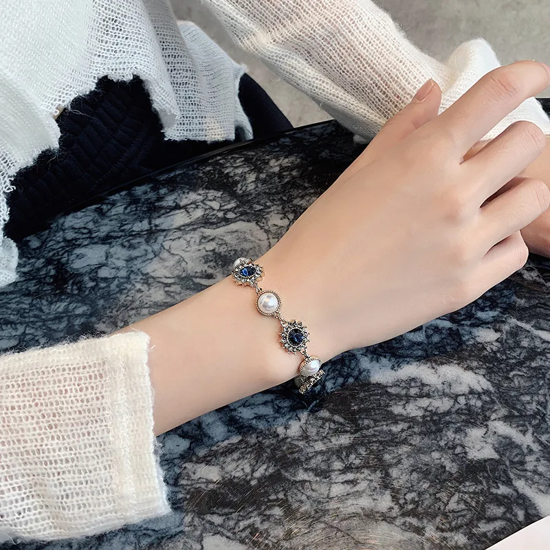 

Женский винтажный браслет с искусственным жемчугом, браслет с кристаллами, Ювелирное Украшение вечерние НКИ, Подарок на годовщину