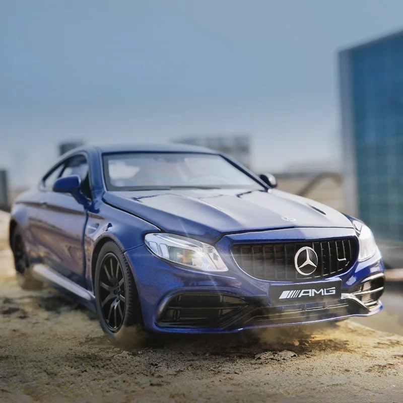 

1:32 C63S Coupe Alloy Car Model Diecasts & Toy Vehicle Metal Car Model Collection High Simulation Sound Light Kids Gift