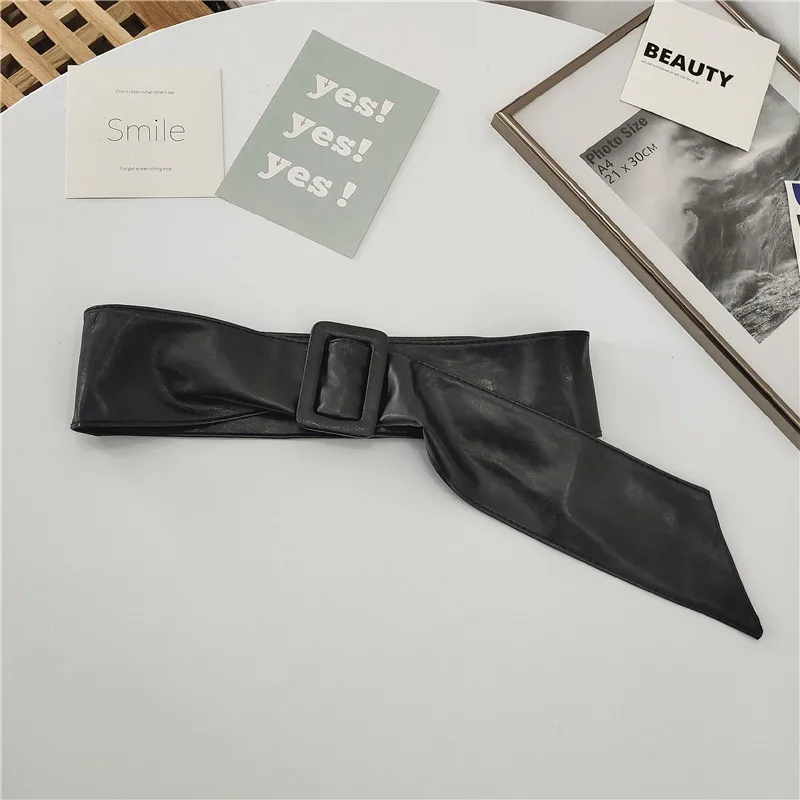 Женский кожаный ремень с пряжкой без отверстий модный аксессуар для верхней