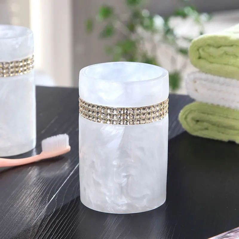 

Simple Modern Nordic Toothbrush Cup Creative Resin Washing Cup Couple Cup Gargle Cup Fashion Home Gargle Cup