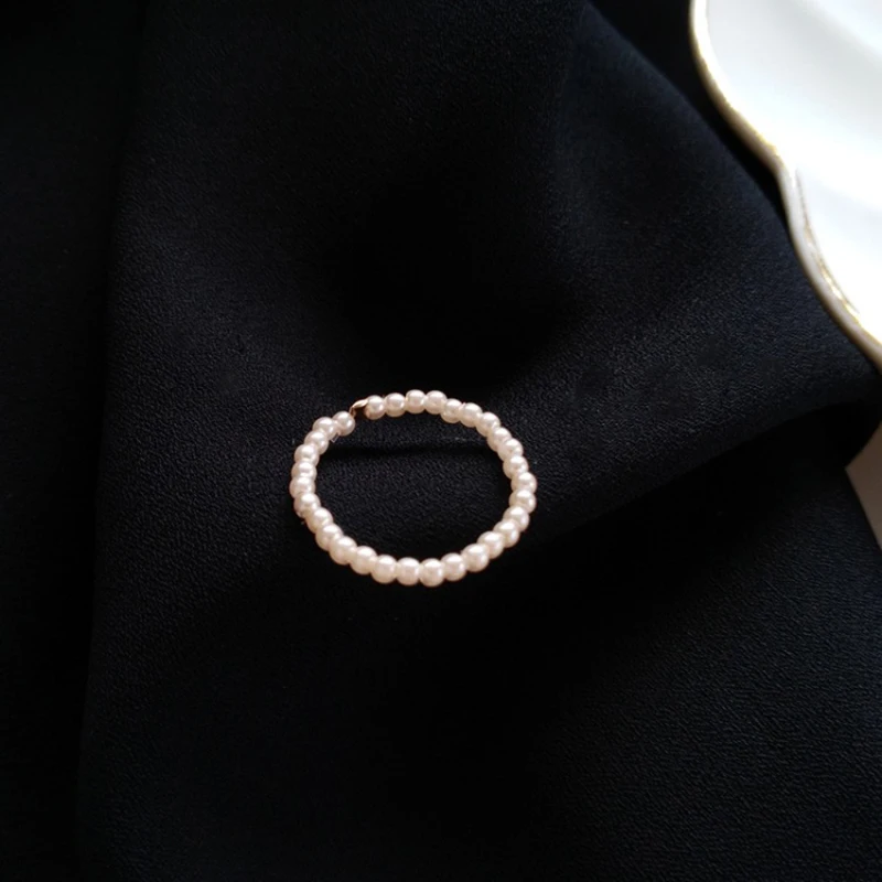 

Multi Beaded Pearl Rings Pearl Geometric Rings Women Continuous Circle Minimalist Ring New Acrylic Ring Ins Ring Romantic Cute