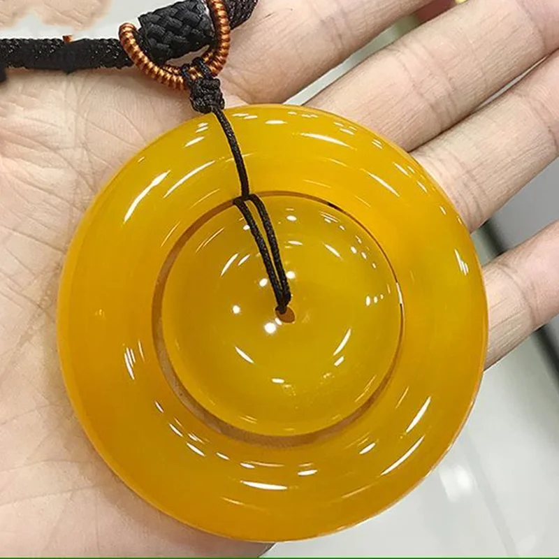 

Latest Natural Jade Stone Pendant Perfect Boutique Chalcedony Agate Necklace Ice Seed Yellow Color Accessories Jewelry Gift