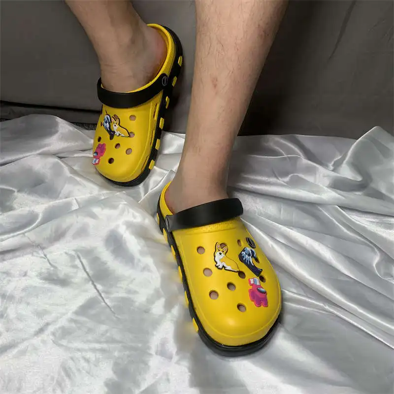 

Массажные шлепанцы Новое поступление, шлепанцы на танкетке, повседневная брендовая мужская обувь из искусственной кожи, увеличивающие рос...