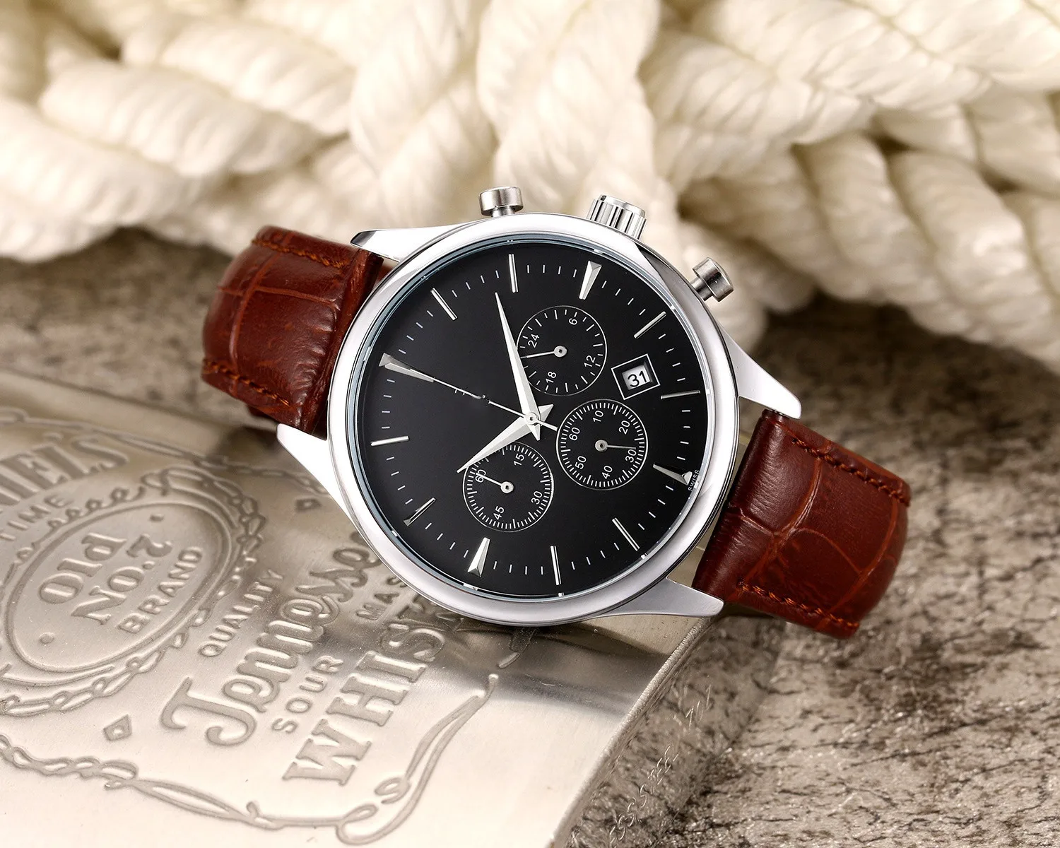 

Men's Watch Brand Watch Quartz Watch Men's Watch Fashion Men's Watch Steel Band Watch Casual Watch Calendar Watch Belt Watch