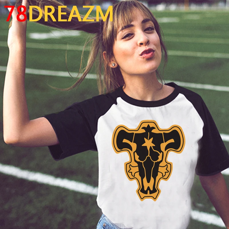 

Футболка мужская с рисунком чёрного клевера, топ с японским принтом для пар, кавайная рубашка в стиле Харадзюку, одежда для пар, на лето