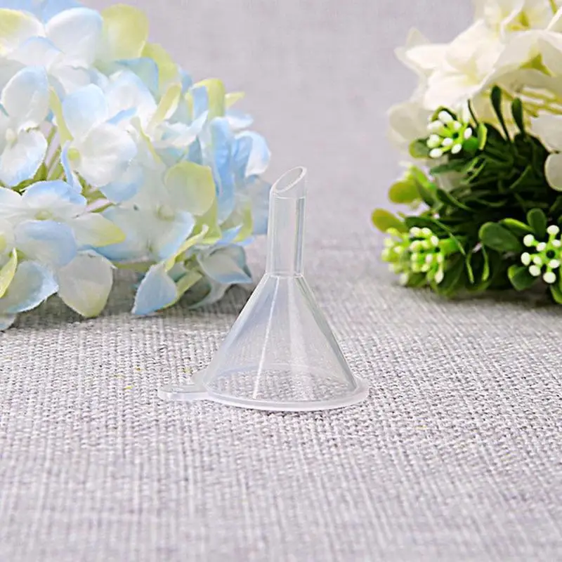 

Transparent Plastic Diffuser Tool Funnel Packer Filling Small Bottle Liquid Essence Oil Container