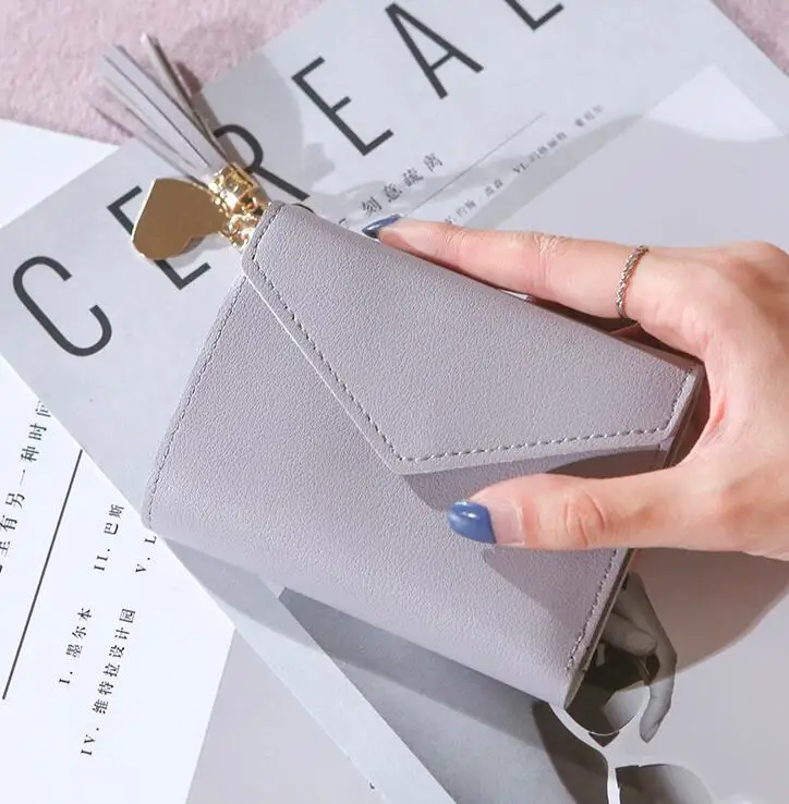 

XGRAVITY Sexy Fashion Women Short Wallet Elegant Ladies Tassel Bags Leisure Female Simple Design Purse New Heart Coin Purse H217