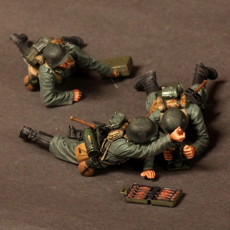 Модель солдата из смолы 1/35, Боевая артиллерия 3 солдата 441