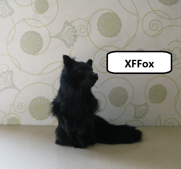 Новая креативная настоящая жизнь черная лисица пластик и меха имитирующее