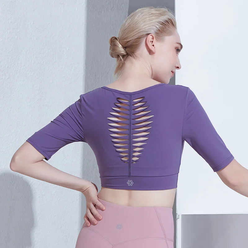 Женская модель женский укороченный топ с коротким рукавом для девушек