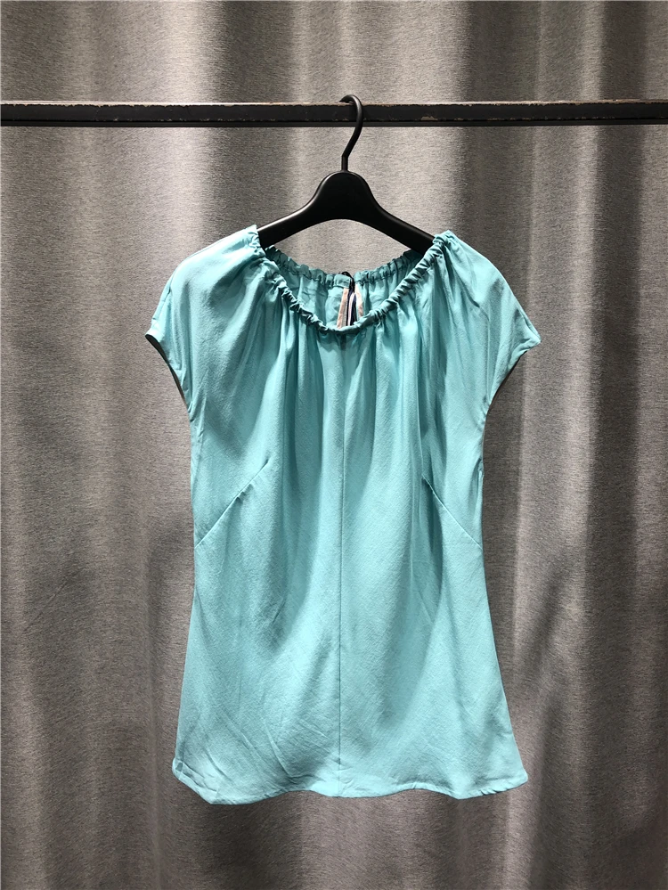 

С круглым вырезом, футболка с короткими рукавами и юбка Цвет шелк светильник тонкая рубашка, женские туфли с ремешком на спине простой fмода ...