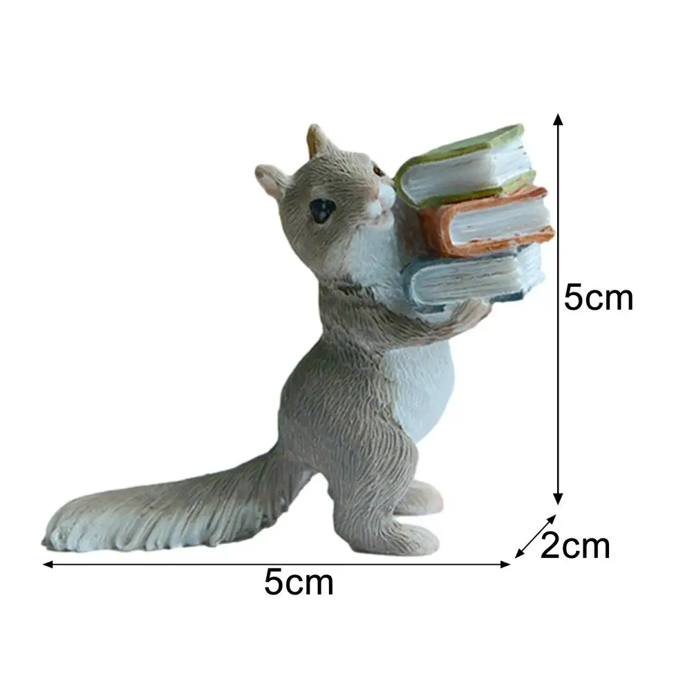 

Innovative Squirrel Resin Cute Garden Decoration Sculpture Home Personalized Garden Decoration Forest Gift Small Ornaments