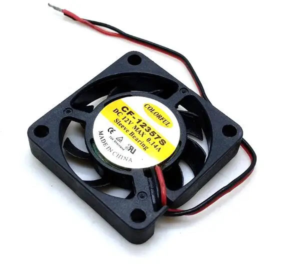 Ультратонкий бесшумный охлаждающий вентилятор для ноутбука 3 5 см 3507 12 В |