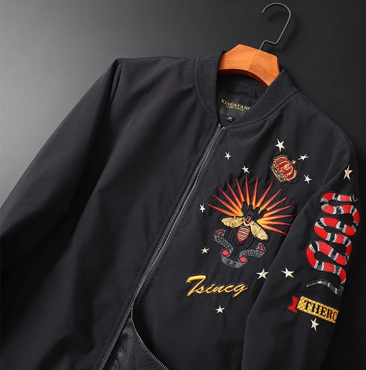 Новинка Мужская Роскошная бейсбольная куртка с короткими рукавами вышивкой