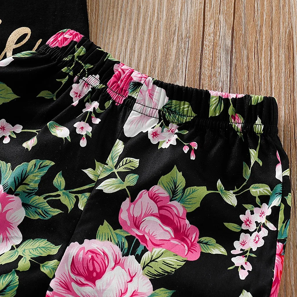 

Toddler Baby Girl Letter Vest Tops+Floral Print Shorts+Headbands Set Outfit
