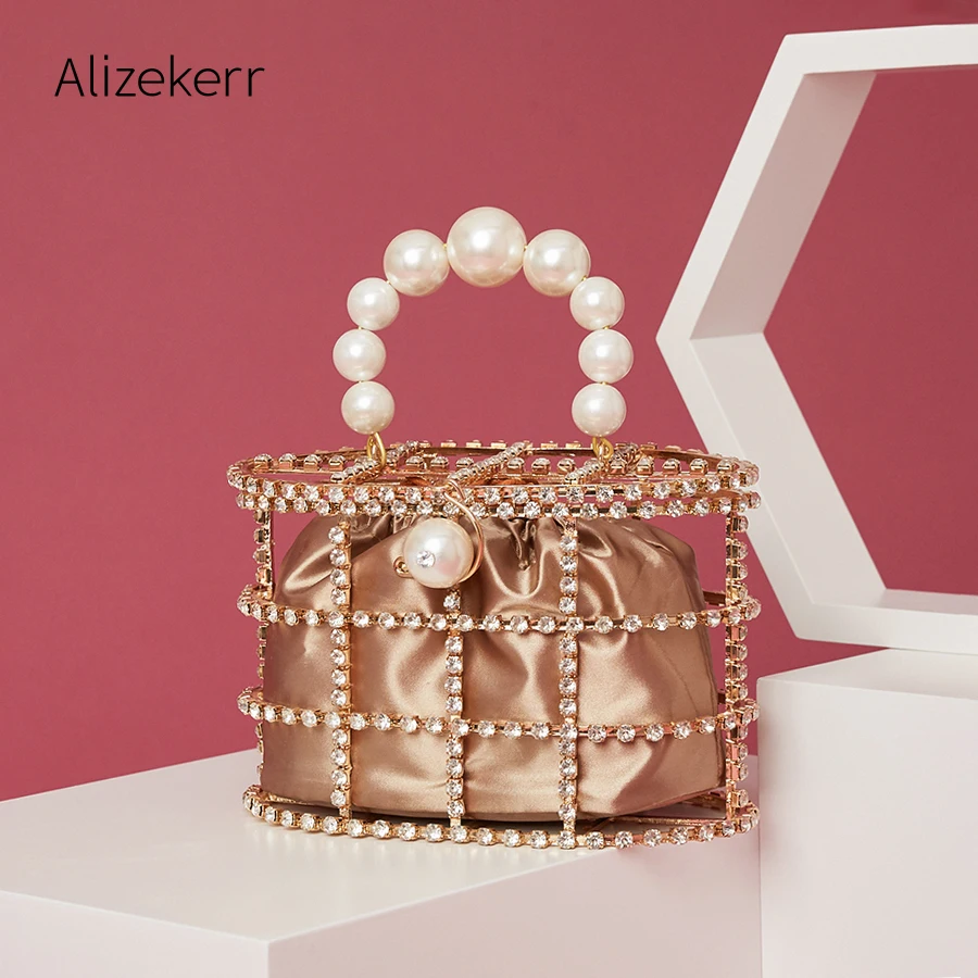 Женская вечерняя сумка клатч с жемчужной корзиной летняя металлическими