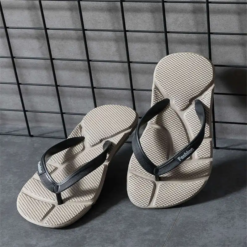 

Skor Summer Shoes Sporty Sandals Summer Shock Absorber Hotel Slippers Summer Slip-Ons Men's Sandals 2021 Non-Leather Tennis Buy