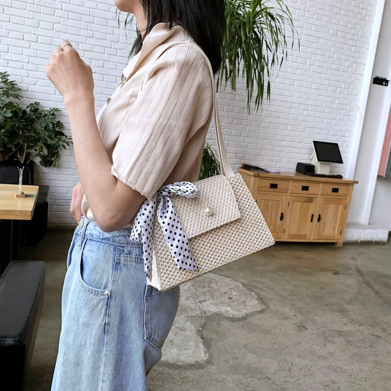 Сумка женская из соломки с клапаном летняя 2020 |