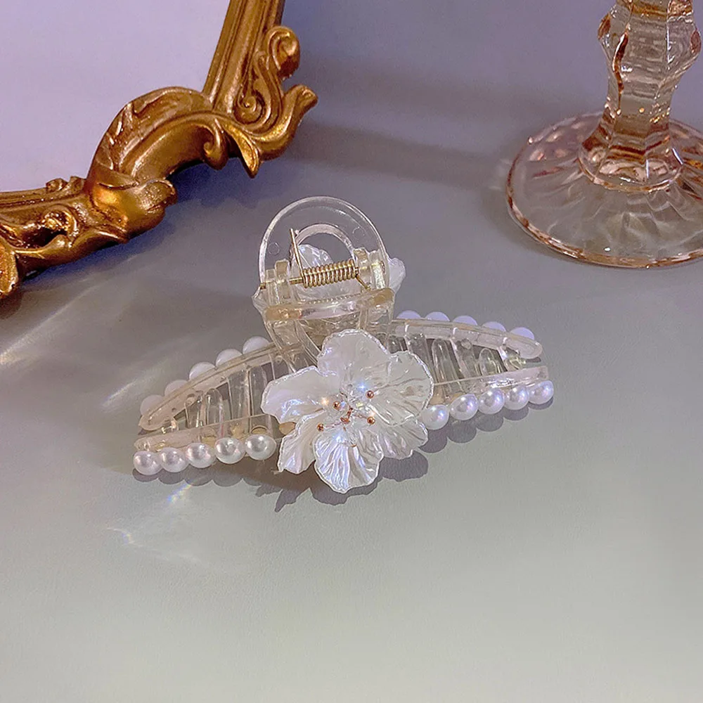 

South Korea Fashionable Personality Flower Shape Women's Fine Jewelry Gifts