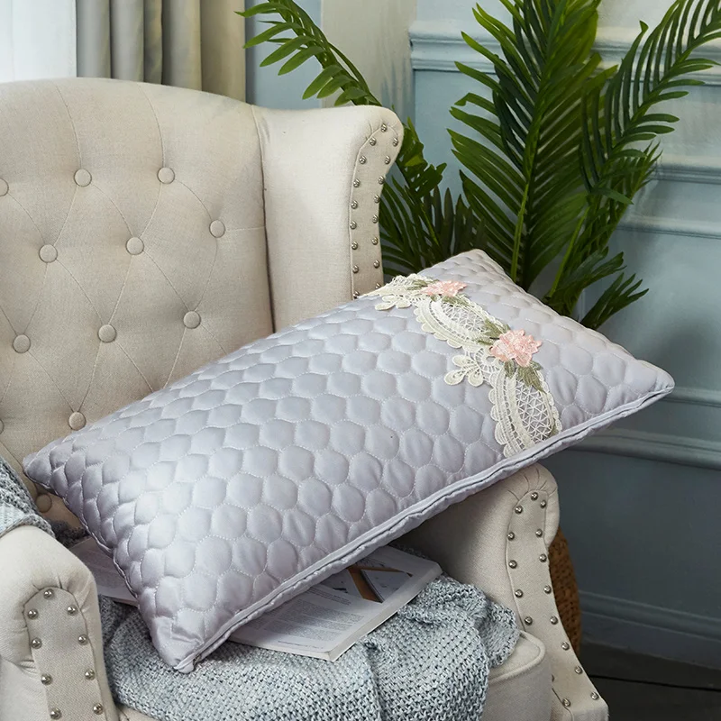 Серое розовое зеленое дышащее стеганое покрывало с кружевным принтом на кровать