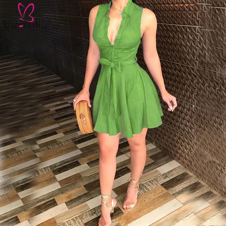 Новинка женское летнее мини платье без рукавов на пуговицах с поясом винтажное
