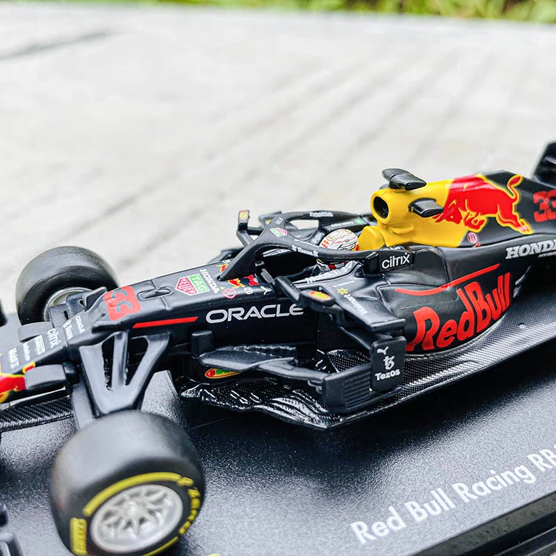 Модель автомобиля Mercedes-amg W12 E 1:43 2021 | Игрушки и хобби