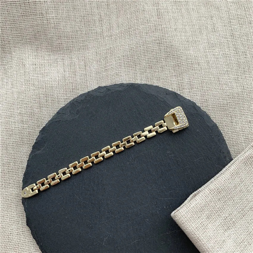 

European and American Niche Design Ins Net Red Exquisite Gilded Simple Fashion Personality Adjustable Ring