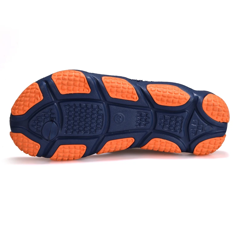 2021New Summer Cool Flip Flops Men High Quality Soft Light Beach Slippers Fashion Man Indoor Shoes Mules Zapatos Hombre