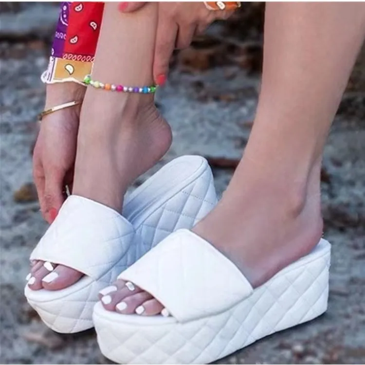 

2021 Women Roman Sandals PU Leather Hollow Flat Sandals Ladies Casual Soft Bottom Summer Wedges Sandals Increased Sandalias