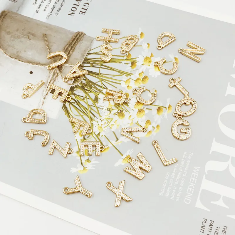 Креативное ожерелье с 26 английскими буквами можно свободно комбинировать именем