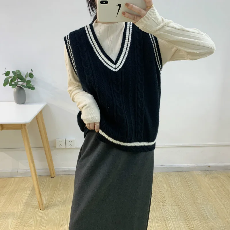 

Preppy Style Knitted Sweater Vest Red Women 2021 Spring Autumn Casual V Neck Knitted Sleeveless Sweater Vest Patchwork Pullovers