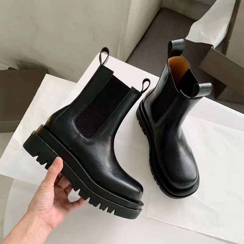 

20 years of autumn and winter new Chelsea short boots home pipe boots with thick soles British style boots showing thin