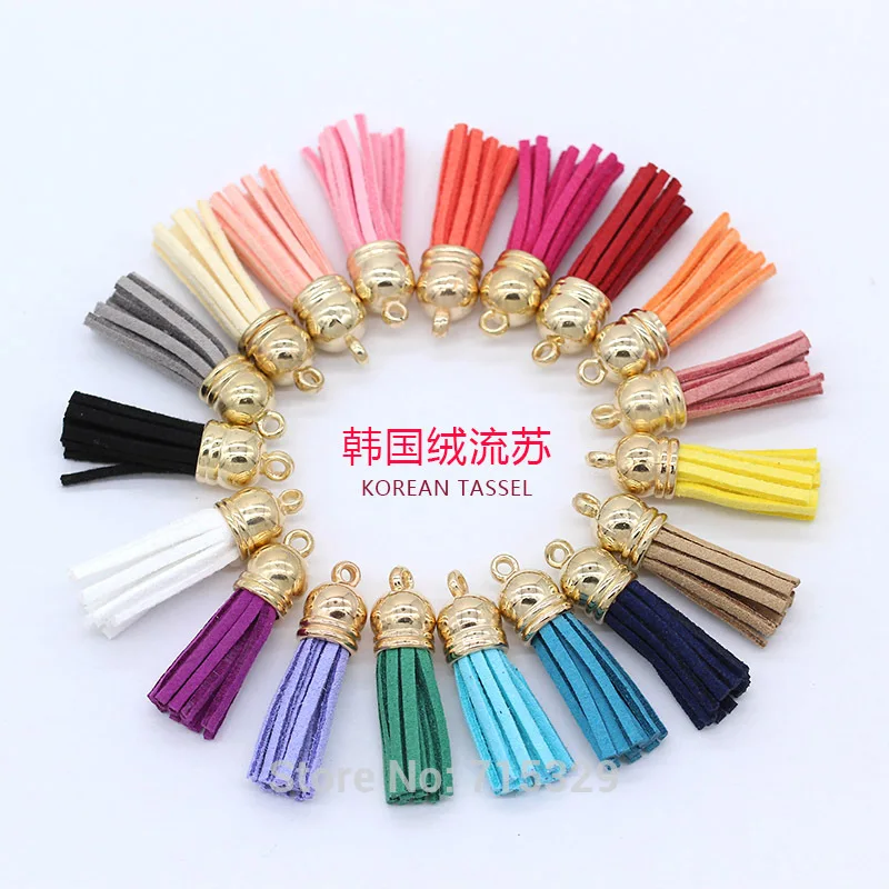 Подвеска в ассортименте из бархатной кожи с кисточками 38 мм | Украшения и