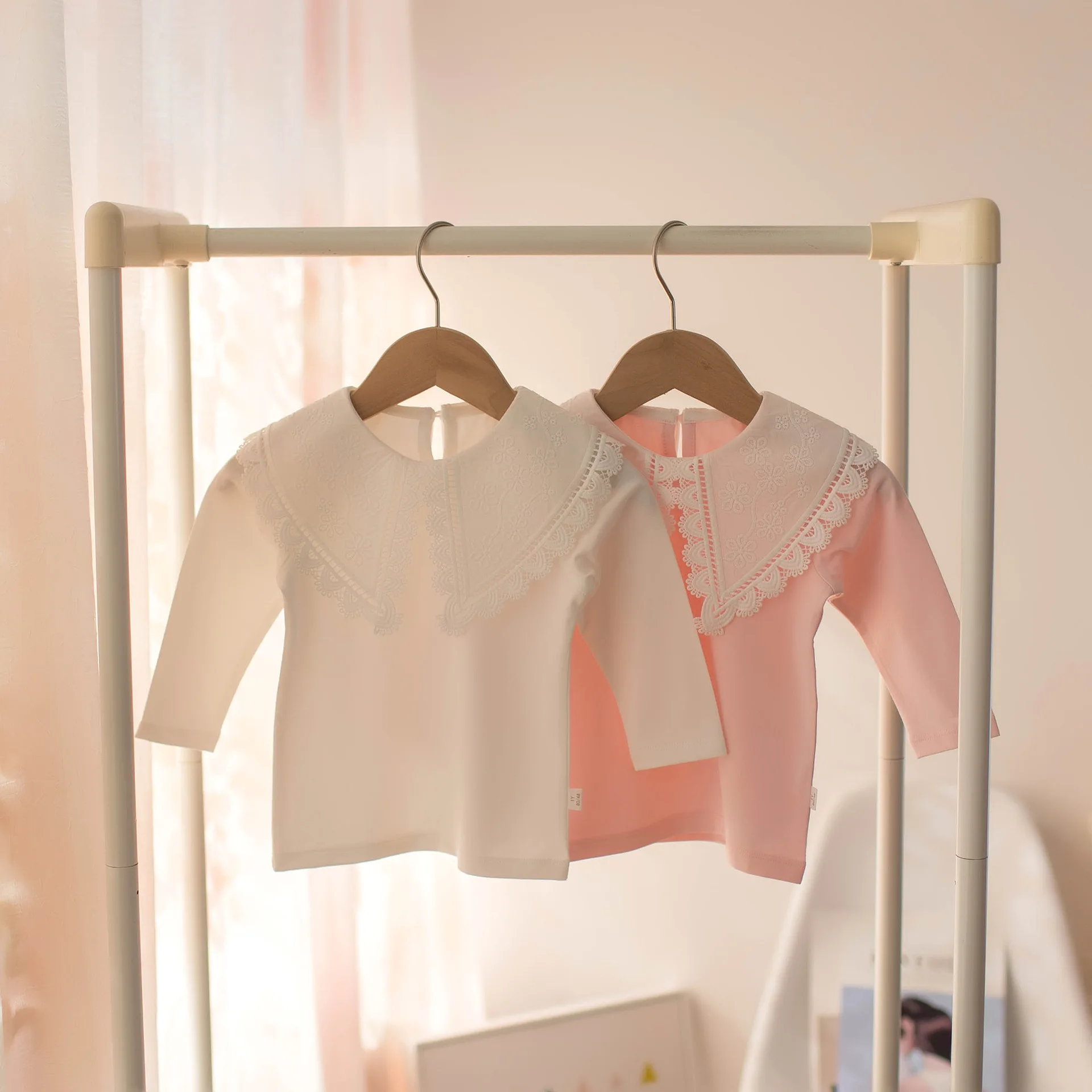 

Детская одежда 2021 осень 100% хлопок белый розовый отложной воротник кружевная Лоскутная футболка с длинным рукавом для принцессы блузки для ...