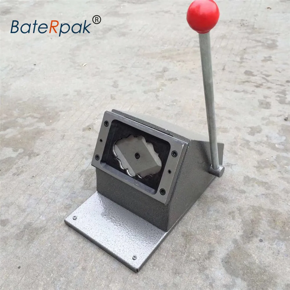 Штамповочная машина для высечки карточек из ПВХ в форме сердца/животного 5 12