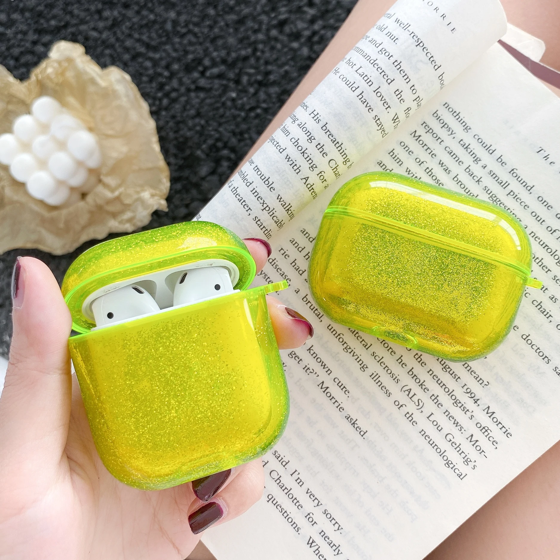 Чехол для Airpods Pro неоновые конфеты прозрачная флуоресцентная жидкость блестящий